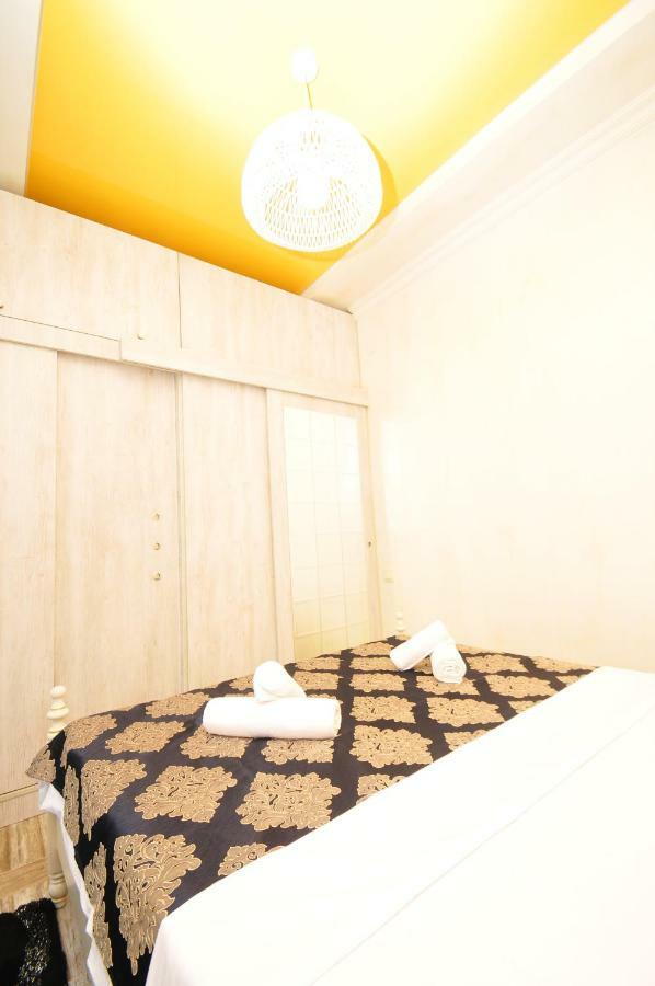 Apartments With A View Of The Trinity Holy Batumi Bagian luar foto